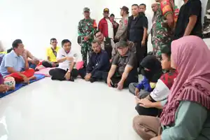 Berita - Deputi BNPP Dampingi Sekjen Kemendagri Salurkan Bantuan Untuk ...