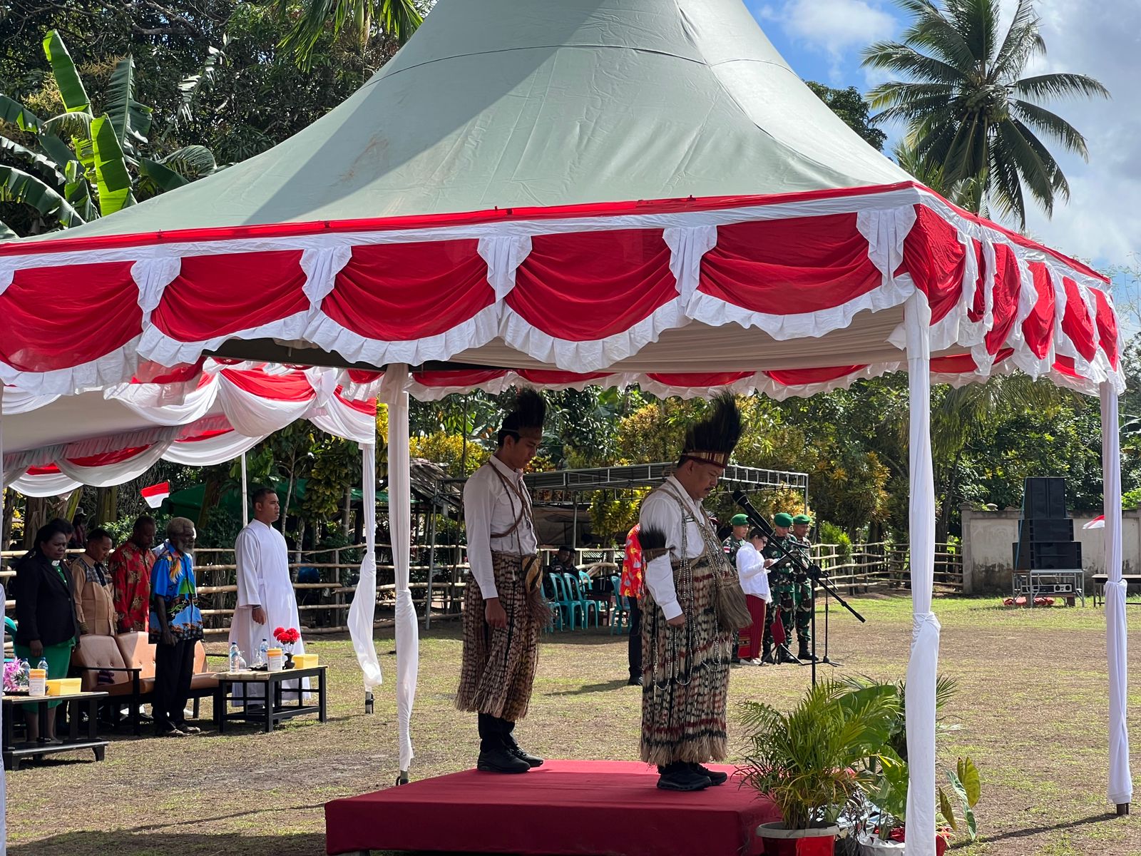 Upacara HUT ke-80 RI di Distrik Sota Berlangsung Khidmat dan Meriah