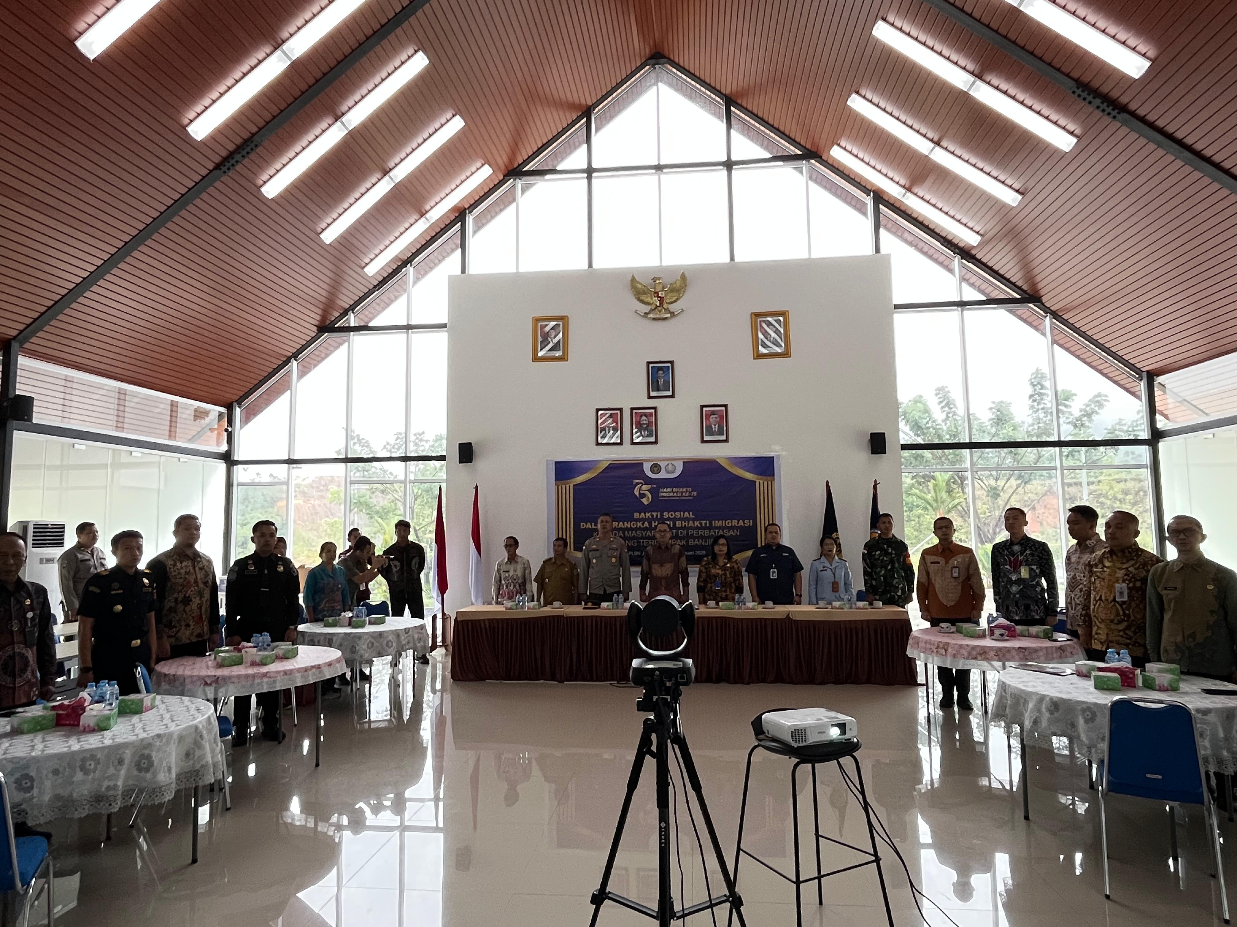 PLBN Jagoi Babang Fasilitasi Bakti Sosial Kanwil Kemenkumham Kalbar di Hari Bhakti Imigrasi Ke-75