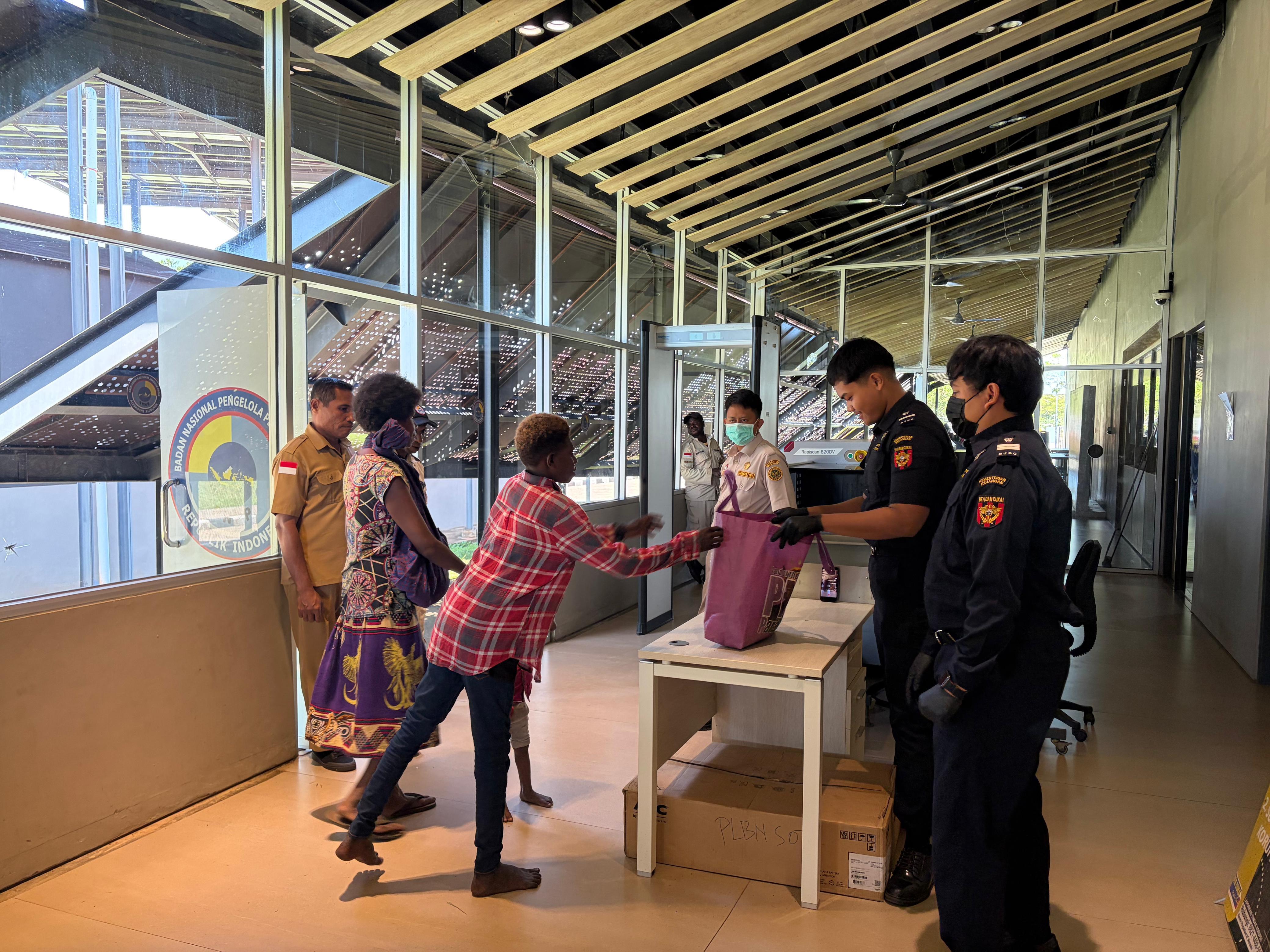 BNPP RI Fasilitasi KKR Lintas Negara di PLBN Sota, Perkuat Persaudaraan Rohani Perbatasan RI–PNG