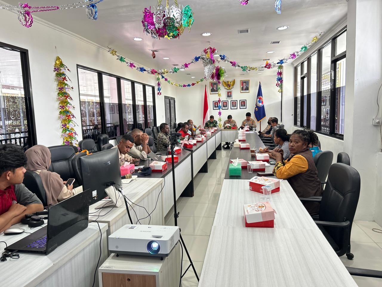 Fasilitasi Dialog Strategis, BNPP RI Lewat PLBN Skouw adakan Seminar⁠ Berbasis Kearifan Lokal