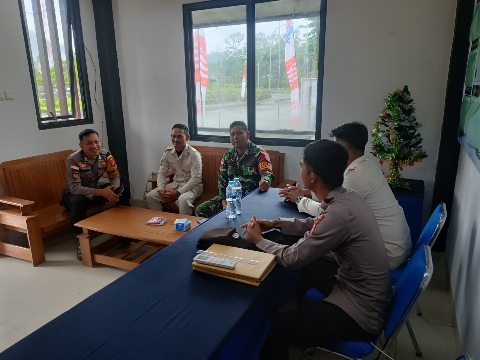 Hadapi Puncak Arus Mudik Nataru, BNPP RI Optimalkan Layanan di PLBN Aruk