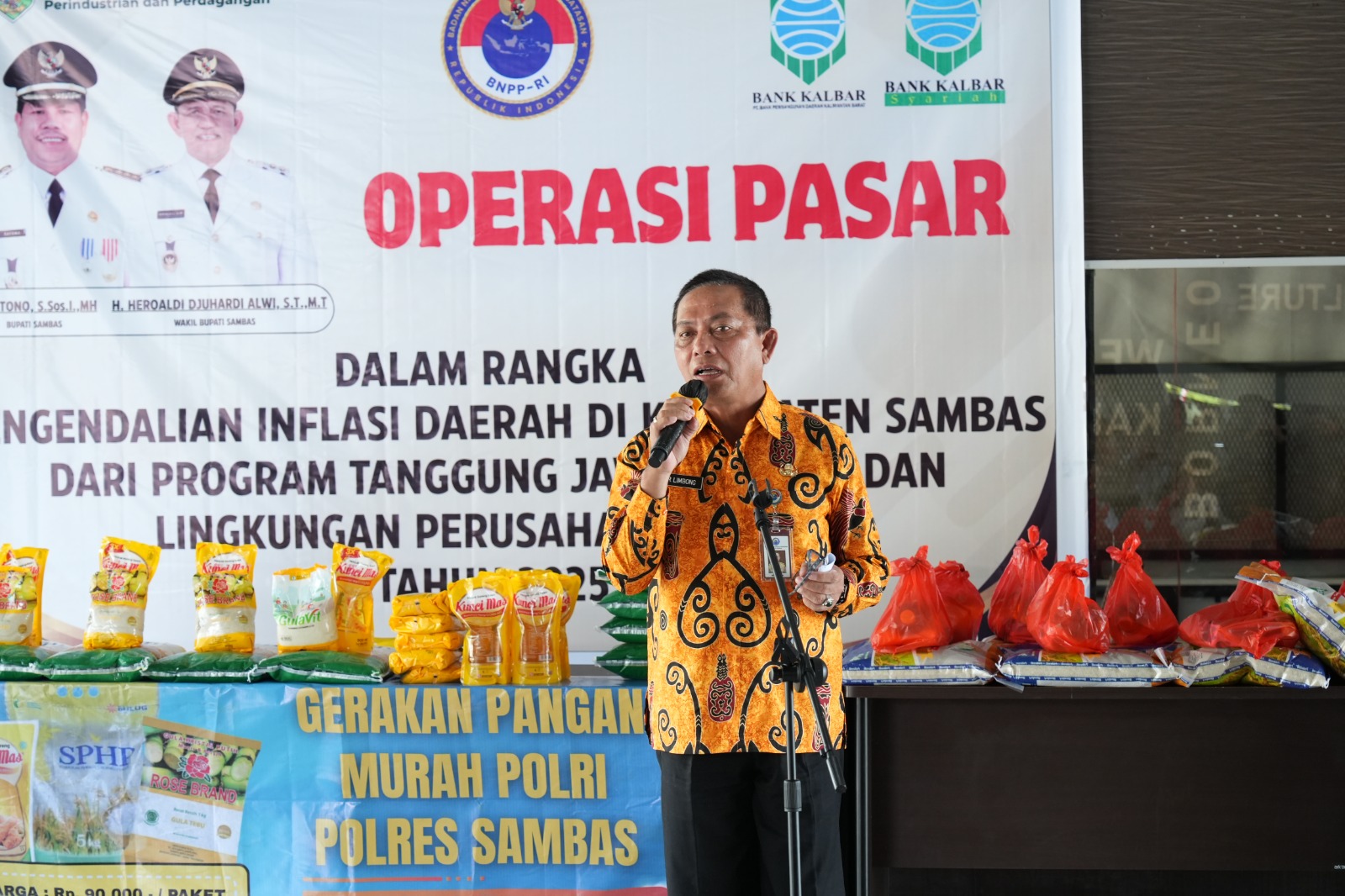 BNPP Dorong Pengendalian Inflasi di Kabupaten Sambas Lewat Pasar Murah