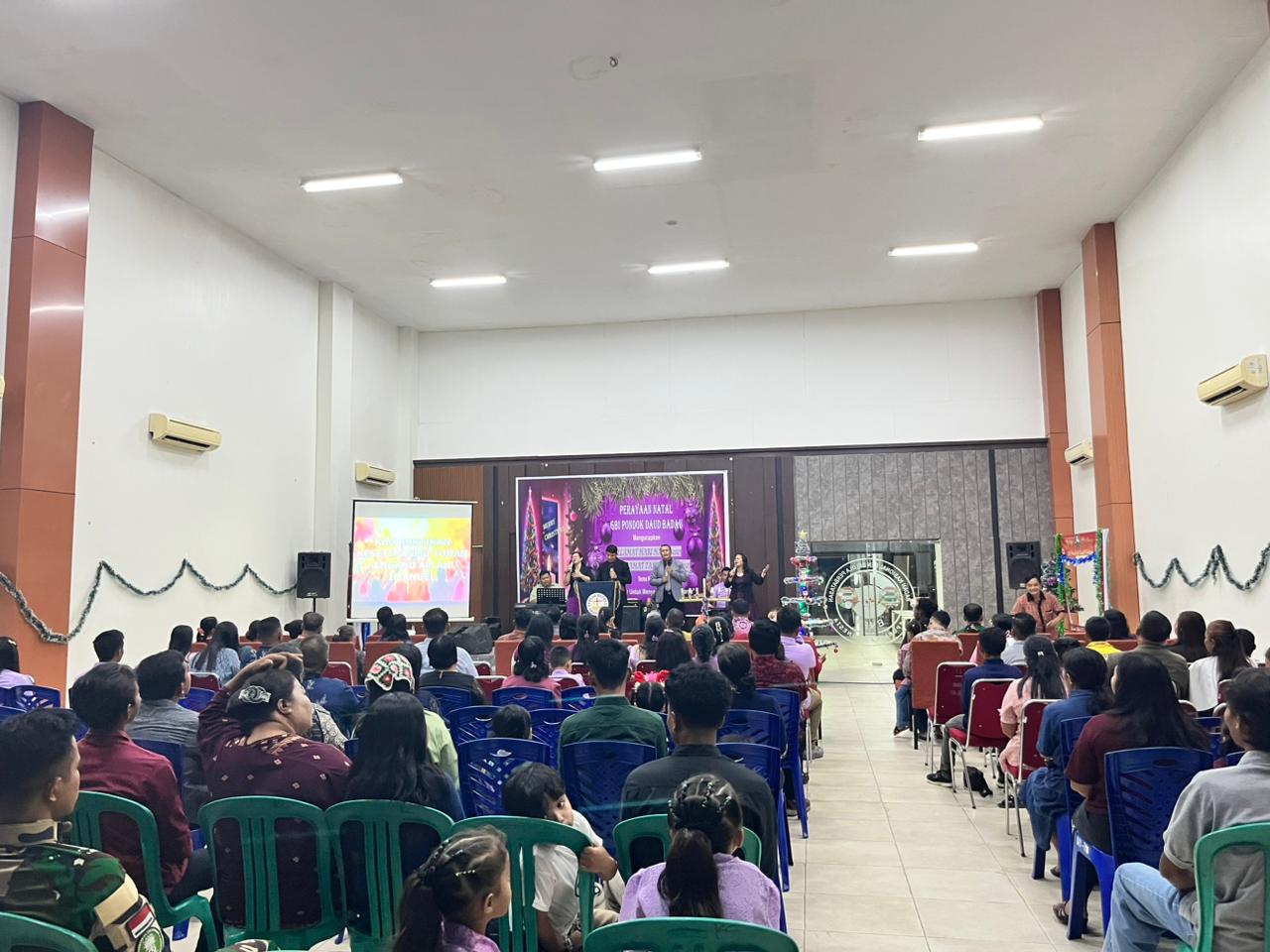Perayaan Natal GBI Pondok Daud Hadirkan Sukacita dan Kebersamaan di PLBN Badau