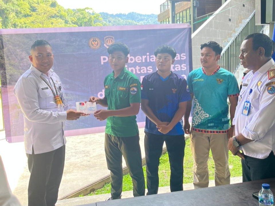 PLBN Labang Resmikan Layanan Pembuatan Pas Lintas Batas, Permudah Akses Masyarakat Perbatasan