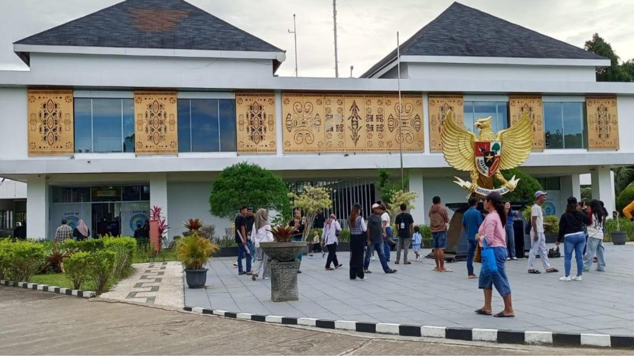 PLBN Skouw: Gerbang Perbatasan yang Menjadi Magnet Wisata Baru di Ujung Timur Indonesia