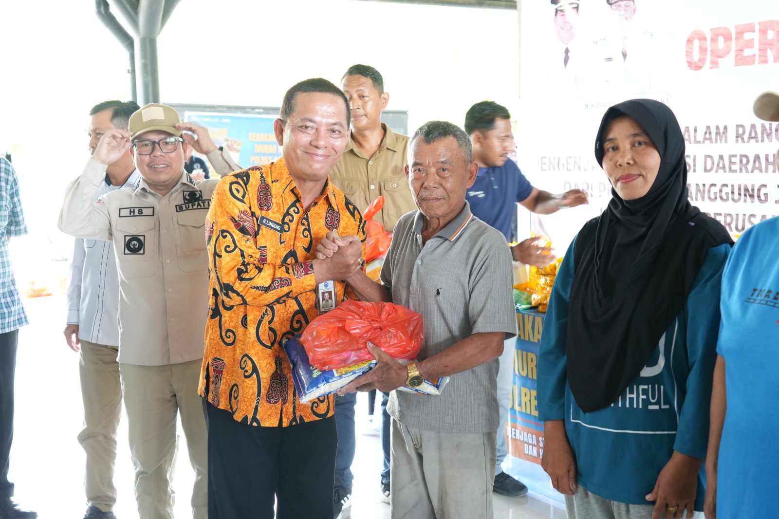 BNPP Dorong Pengendalian Inflasi di Kabupaten Sambas Lewat Pasar Murah