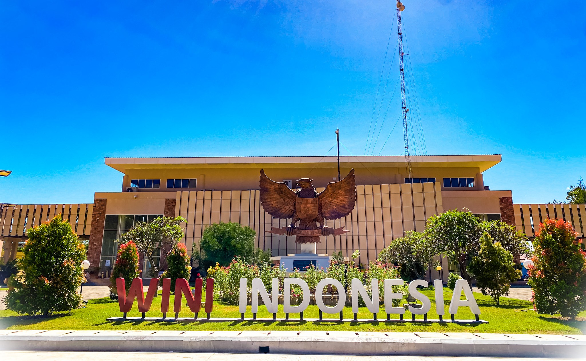 BNPP RI Gelar Upacara HUT Ke-80 Kemerdekaan RI Serentak di 15 PLBN