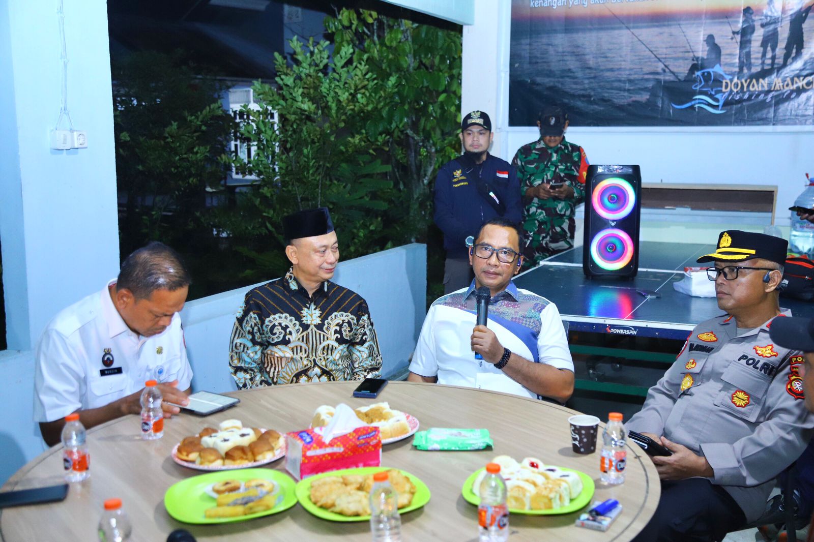 BNPP RI Optimalisasi Siskamling di Pontianak untuk Ciptakan Lingkungan Aman dan Kondusif