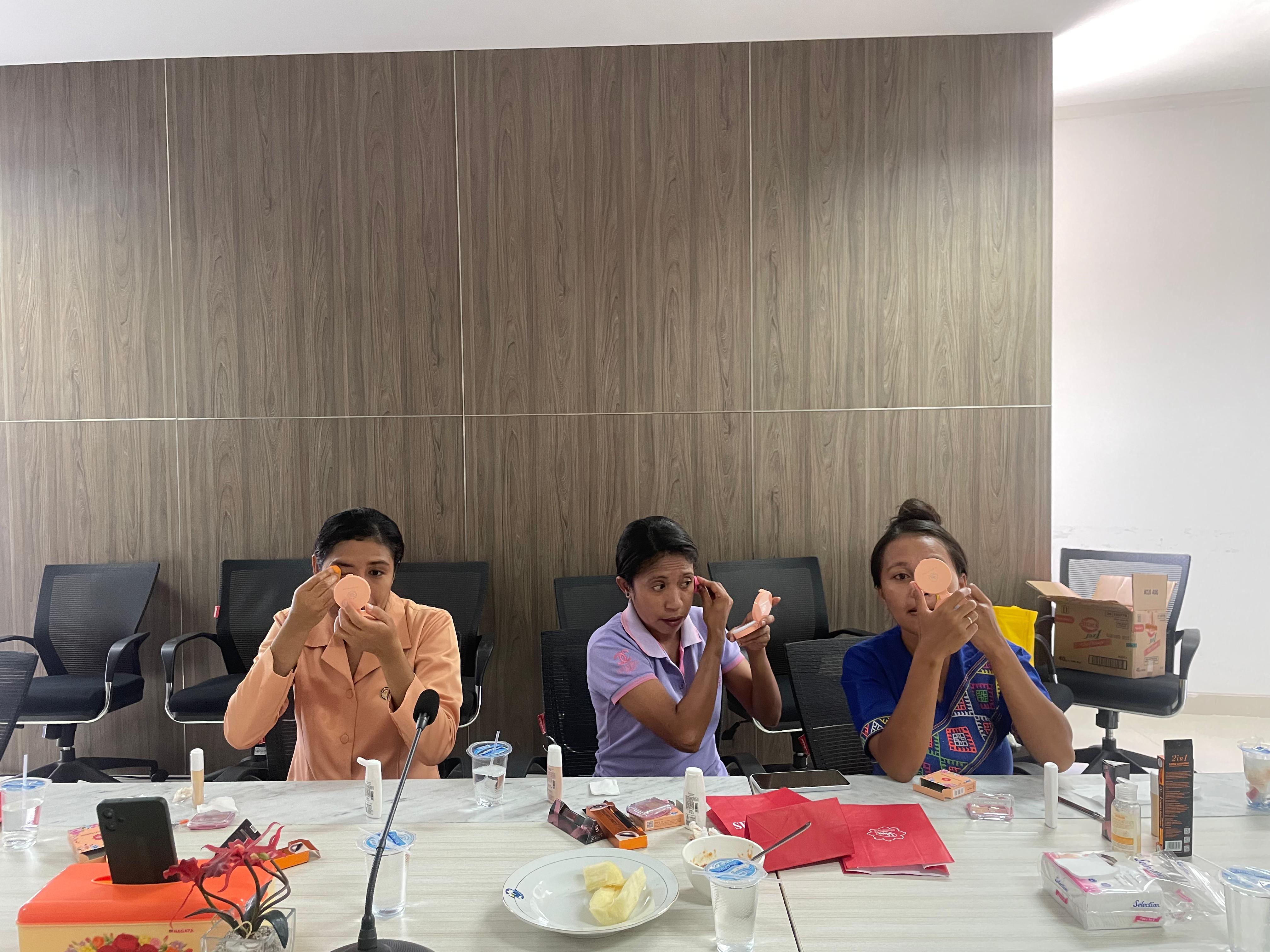 DWP PLBN Wini Hadirkan Beauty Class untuk Penguatan Peran dan Kebersamaan Anggota