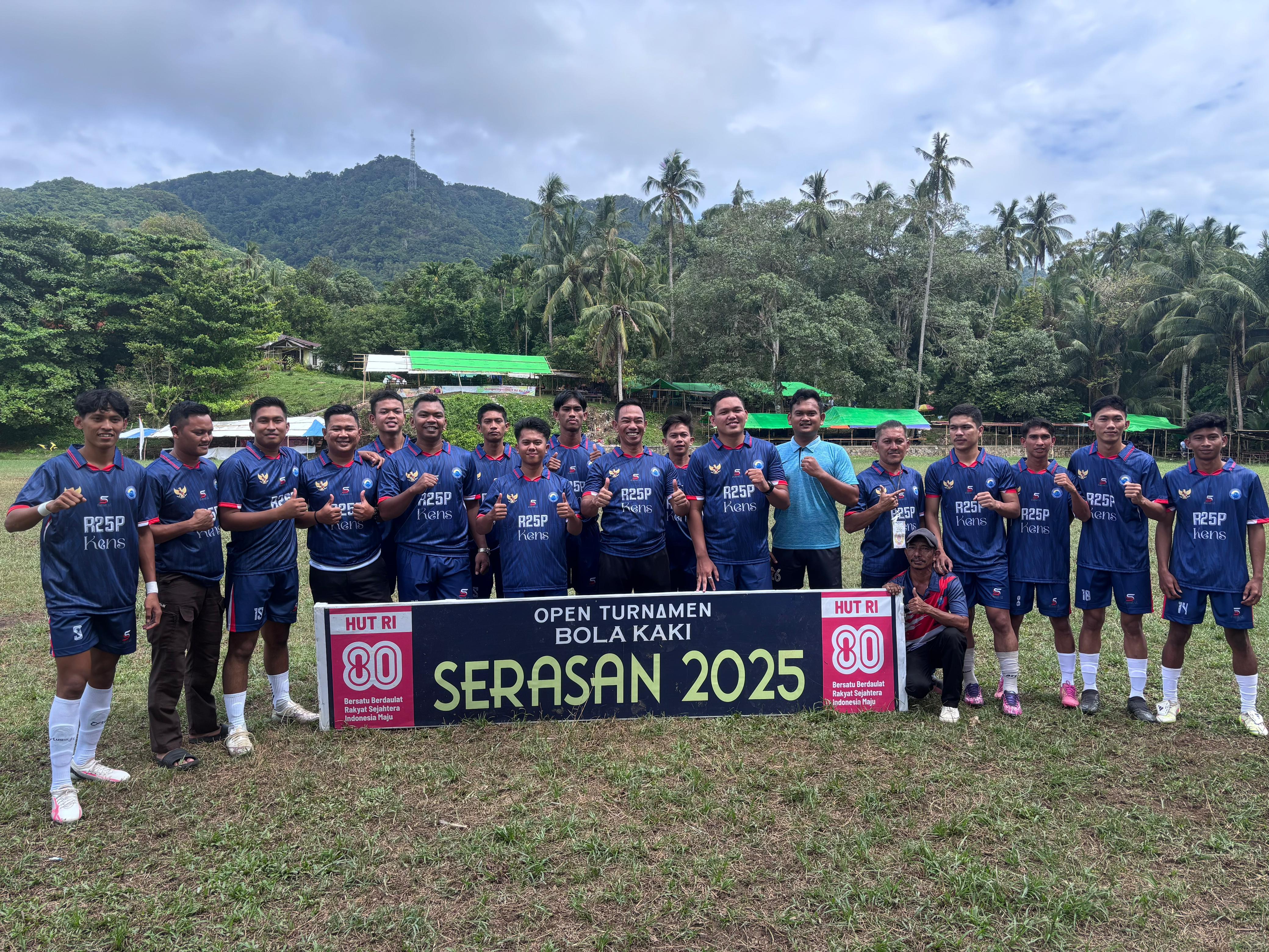 PLBN Serasan Raih Juara Empat Turnamen Sepak Bola se-Pulau Serasan dalam Semarak HUT ke-80 RI