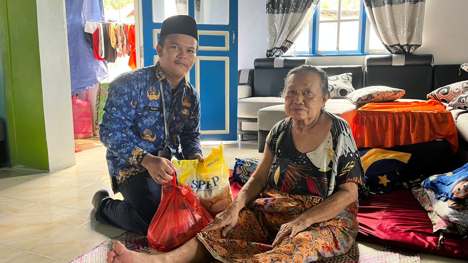 HUT ke-15 BNPP RI, PLBN Serasan Gelar Bakti Sosial untuk Warga Perbatasan Natuna