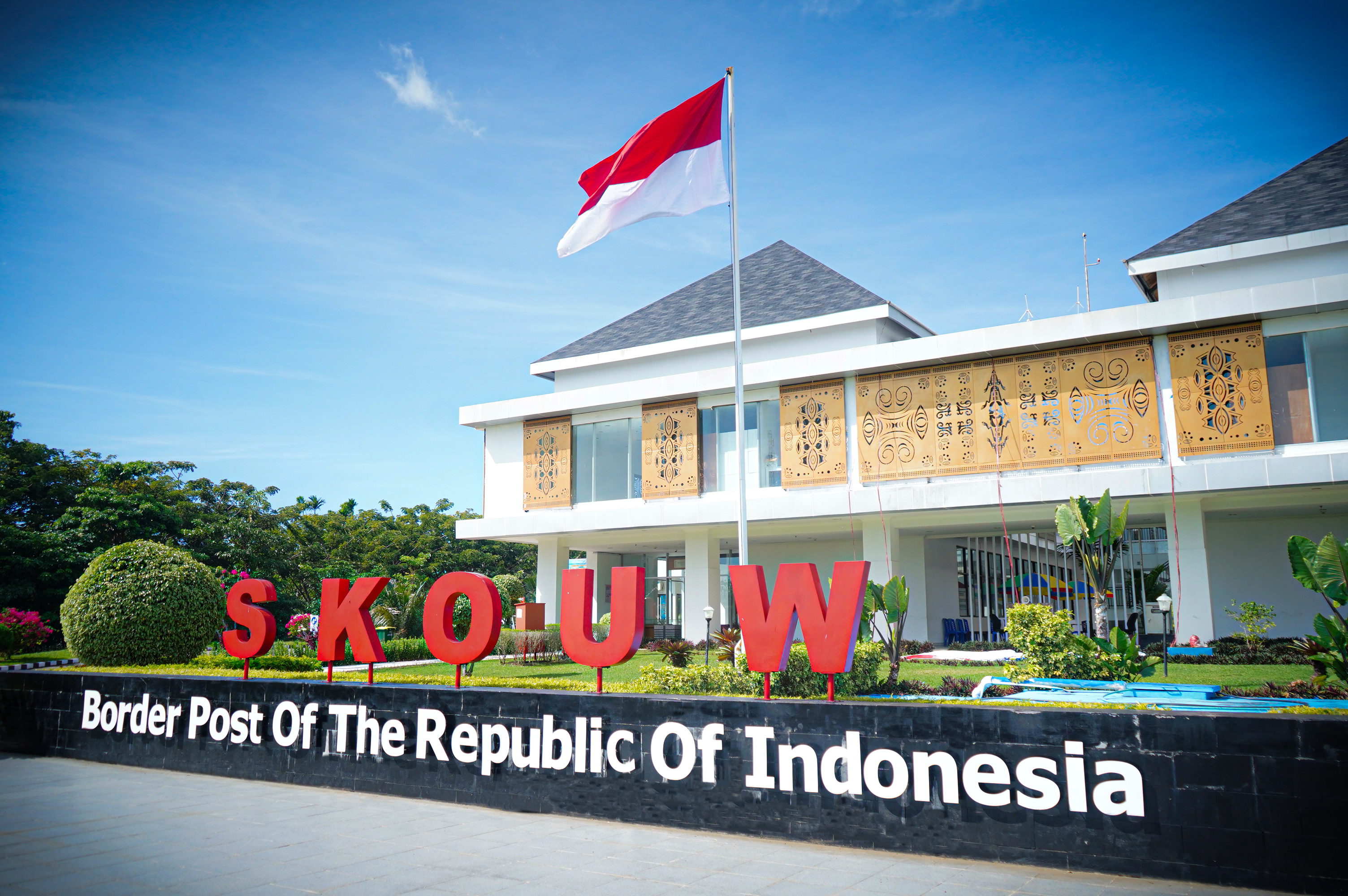 BNPP RI Gelar Upacara HUT Ke-80 Kemerdekaan RI Serentak di 15 PLBN