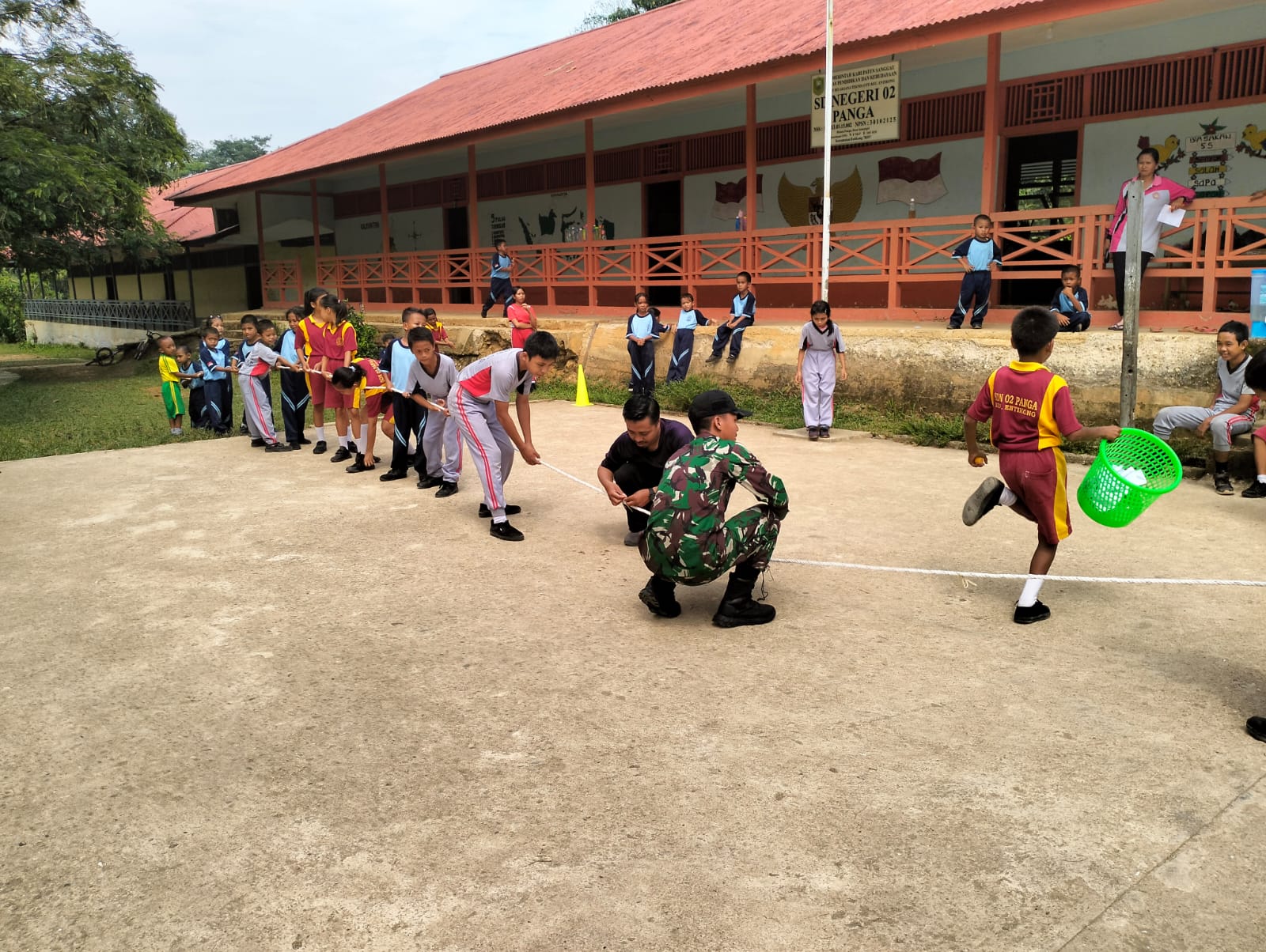 Bagaimana Kondisi Terkini Pendidikan, Puskesmas dan Pasar di Perbatasan Negara?