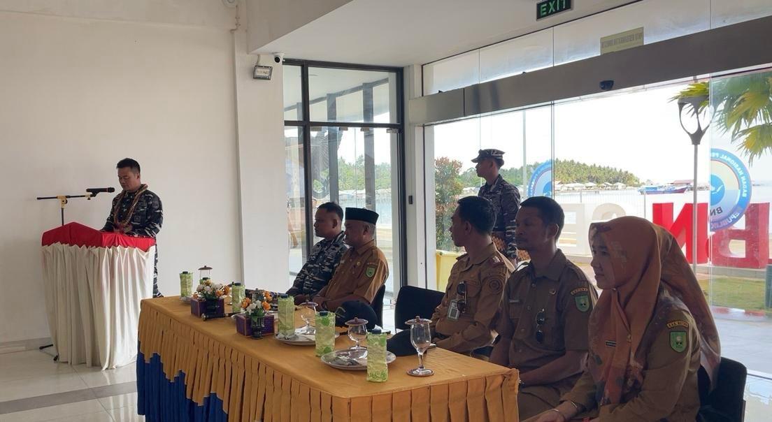 PLBN Serasan Fasilitasi Bakti Sosial dan Khitan Massal, Wujud Kepedulian Negara di Ujung Utara Indonesia