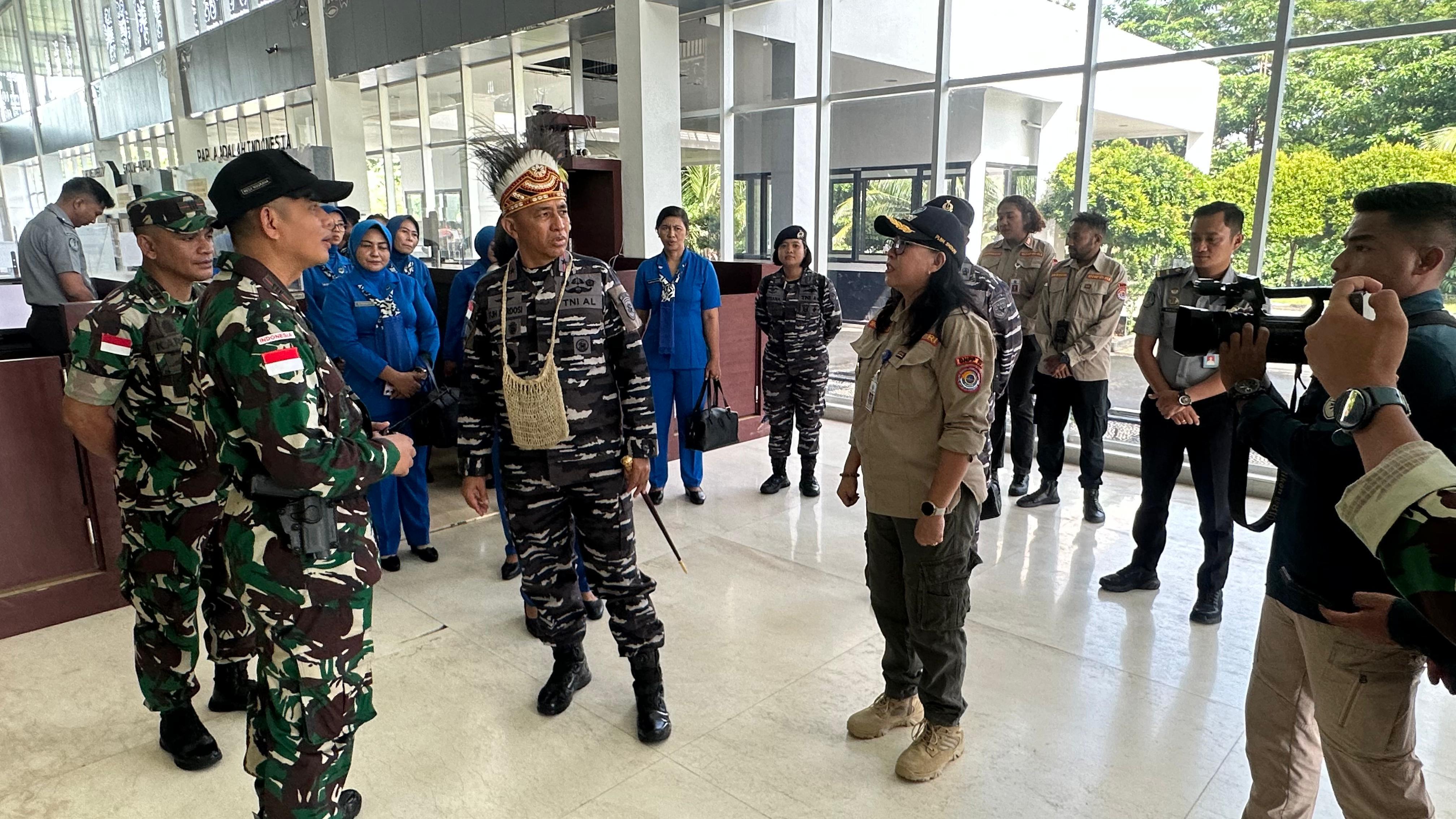 Perkuat Sinergi di Perbatasan, PLBN Skouw Terima Kunjungan Danlantamal X Jayapura