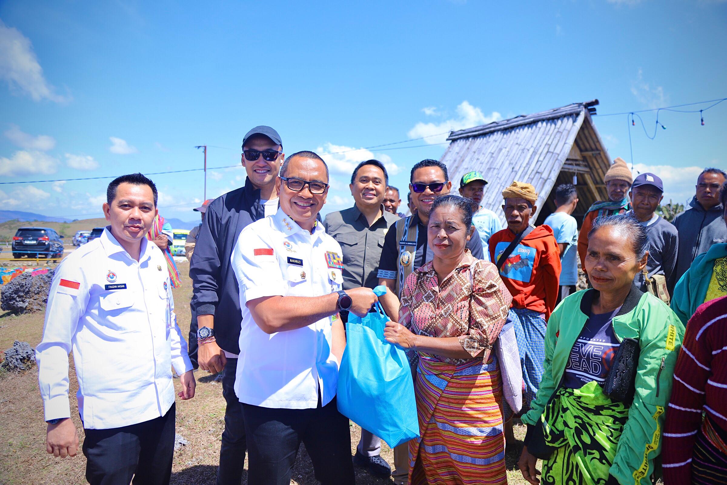 BNPP RI Salurkan 100 Paket Sembako untuk Warga Perbatasan di Belu