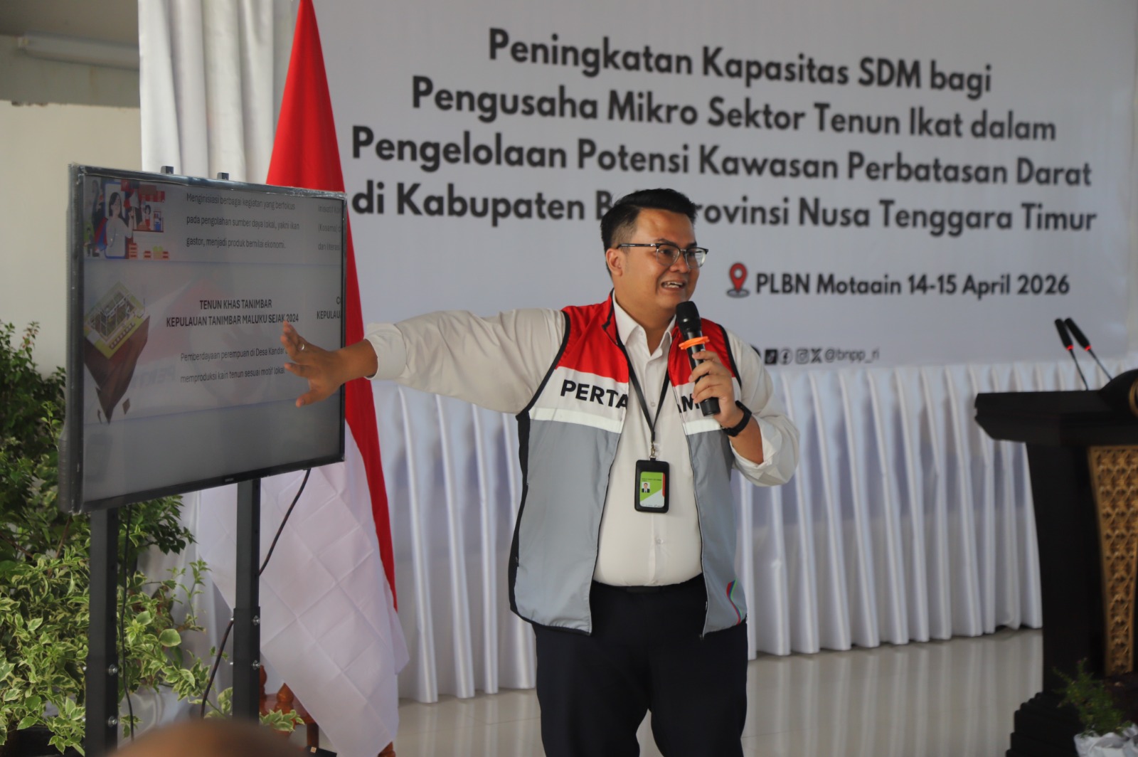 BNPP RI Tingkatkan Daya Saing Tenun Ikat Belu, Asah SDM dan UMKM Perbatasan di PLBN Motaain