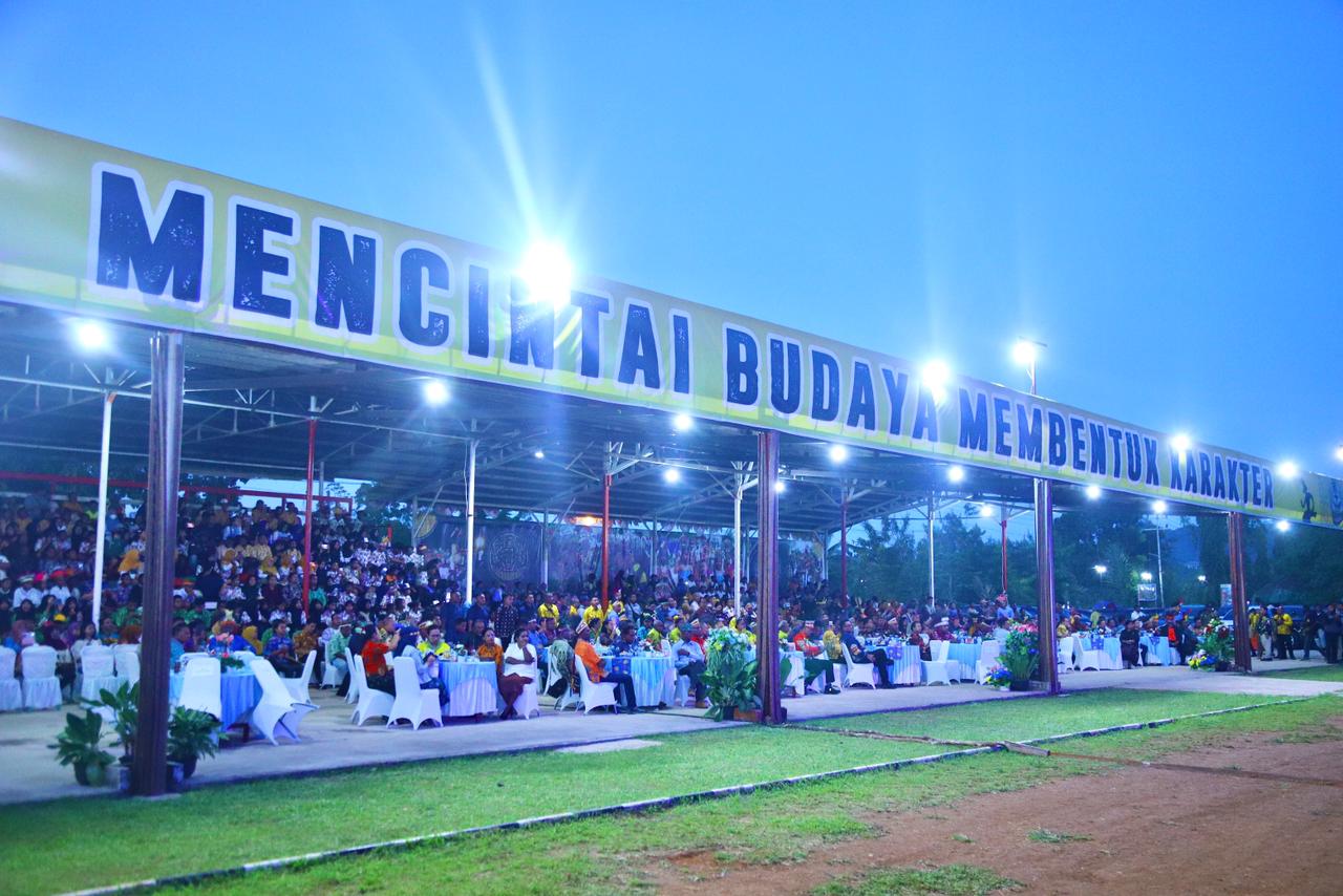 Sekretaris BNPP RI Hadiri Festival Budaya Biak 2025, Dorong Promosi Pariwisata dan Penguatan Identitas Perbatasan Timur Indonesia