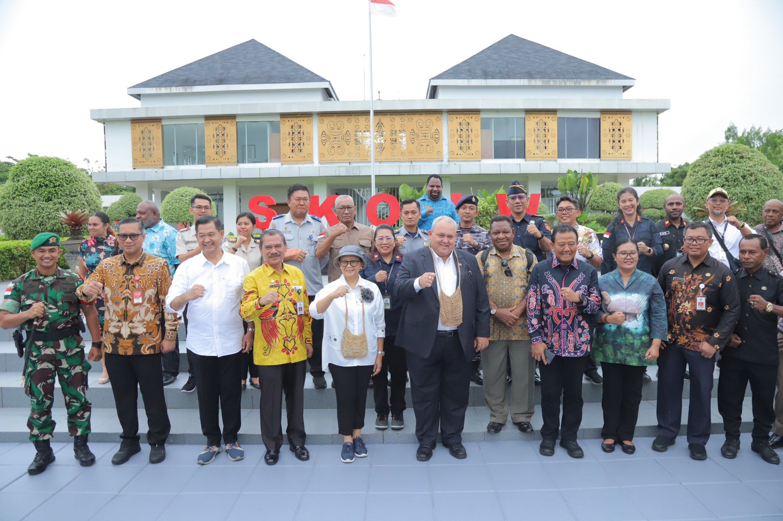 BNPP Sambut Kunjungan Menlu RI dan Menlu PNG di PLBN Skouw