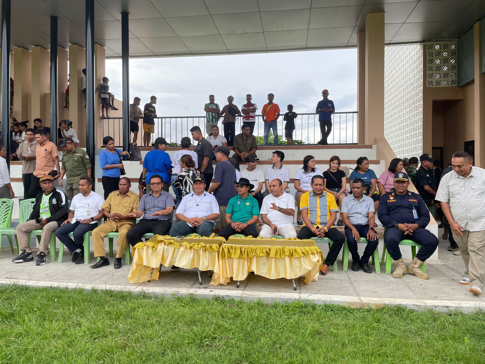 Perkuat Kebersamaan di Perbatasan, BNPP RI melalui PLBN Wini Dukung Olahraga Persahabatan Indonesia–Timor Leste