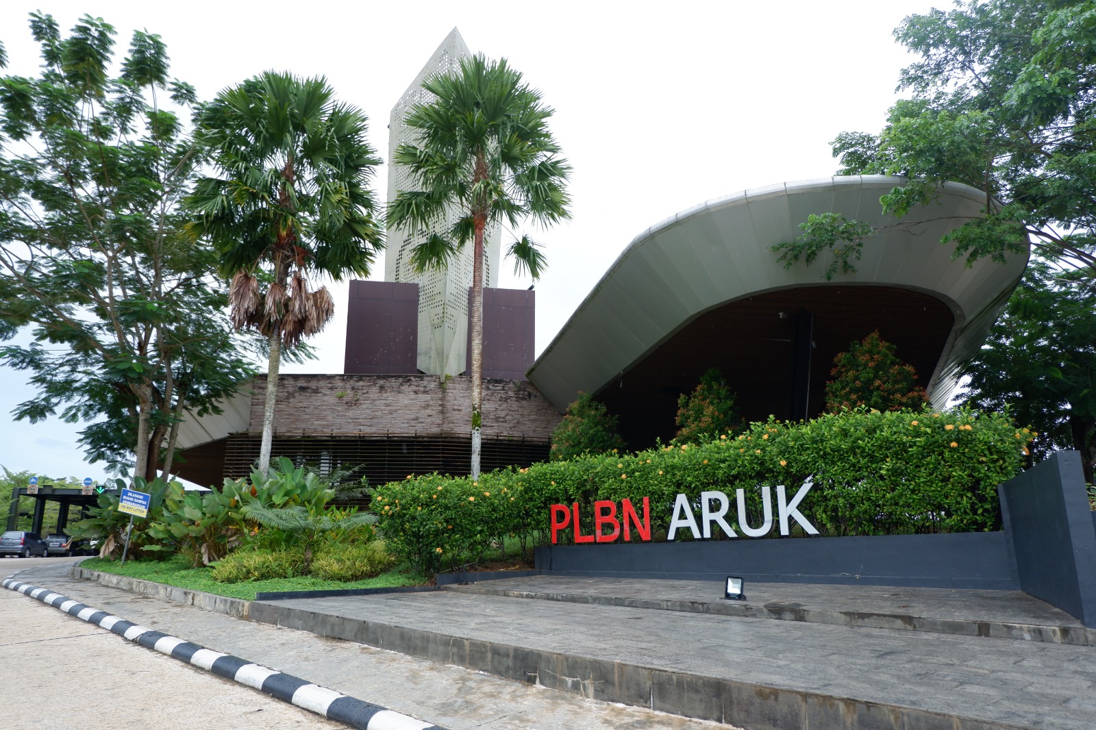 Sam-Sam, Nyanyian Sunyi dari Hutan Kalimantan