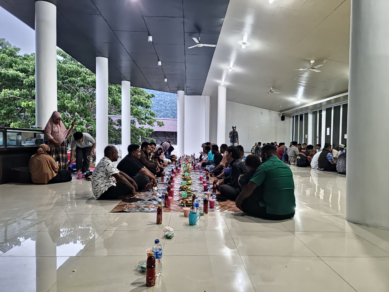 PLBN Skouw Jadi Ruang Kebersamaan Ramadan melalui Buka Puasa Bersama di Perbatasan