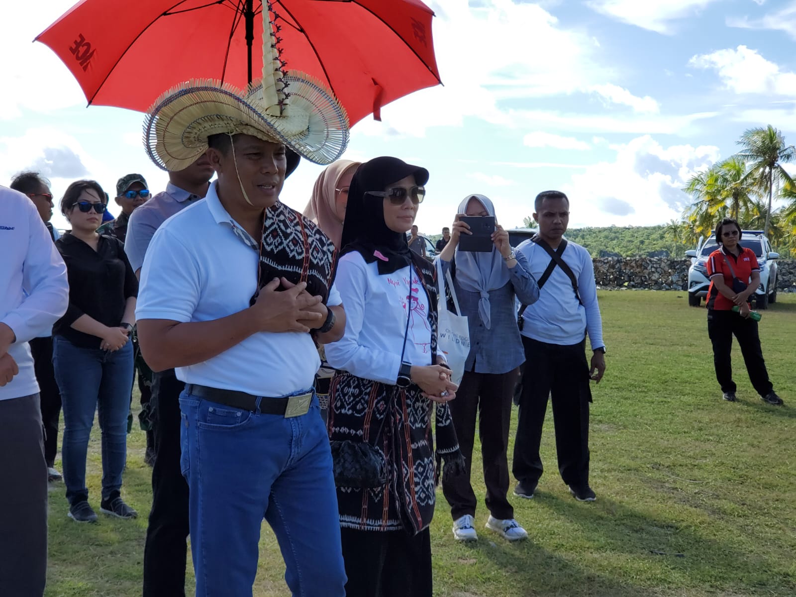 Karang Singa dan Pulau Ndana: Simbol Kesetiaan di Ujung Negeri