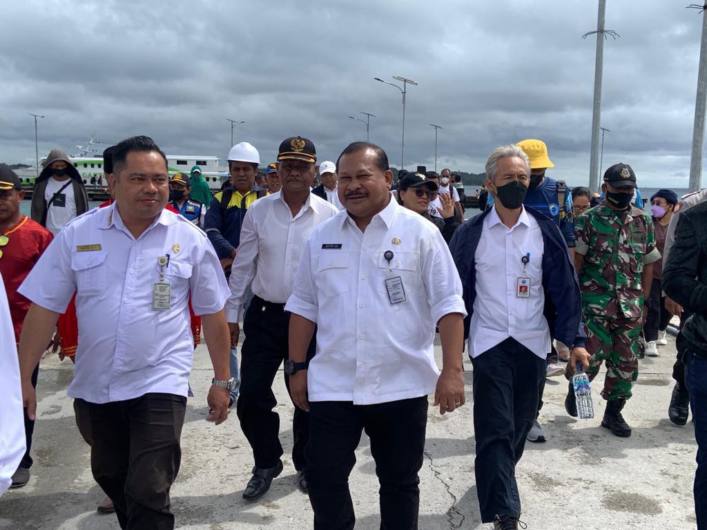 Kunjungi Empat Kecamatan Lokpri, BNPP Bersama Ketua dan Wakil DPR Maluku Tenggara Himpun Data Kondisi Eksisting Jalan Perbatasan 