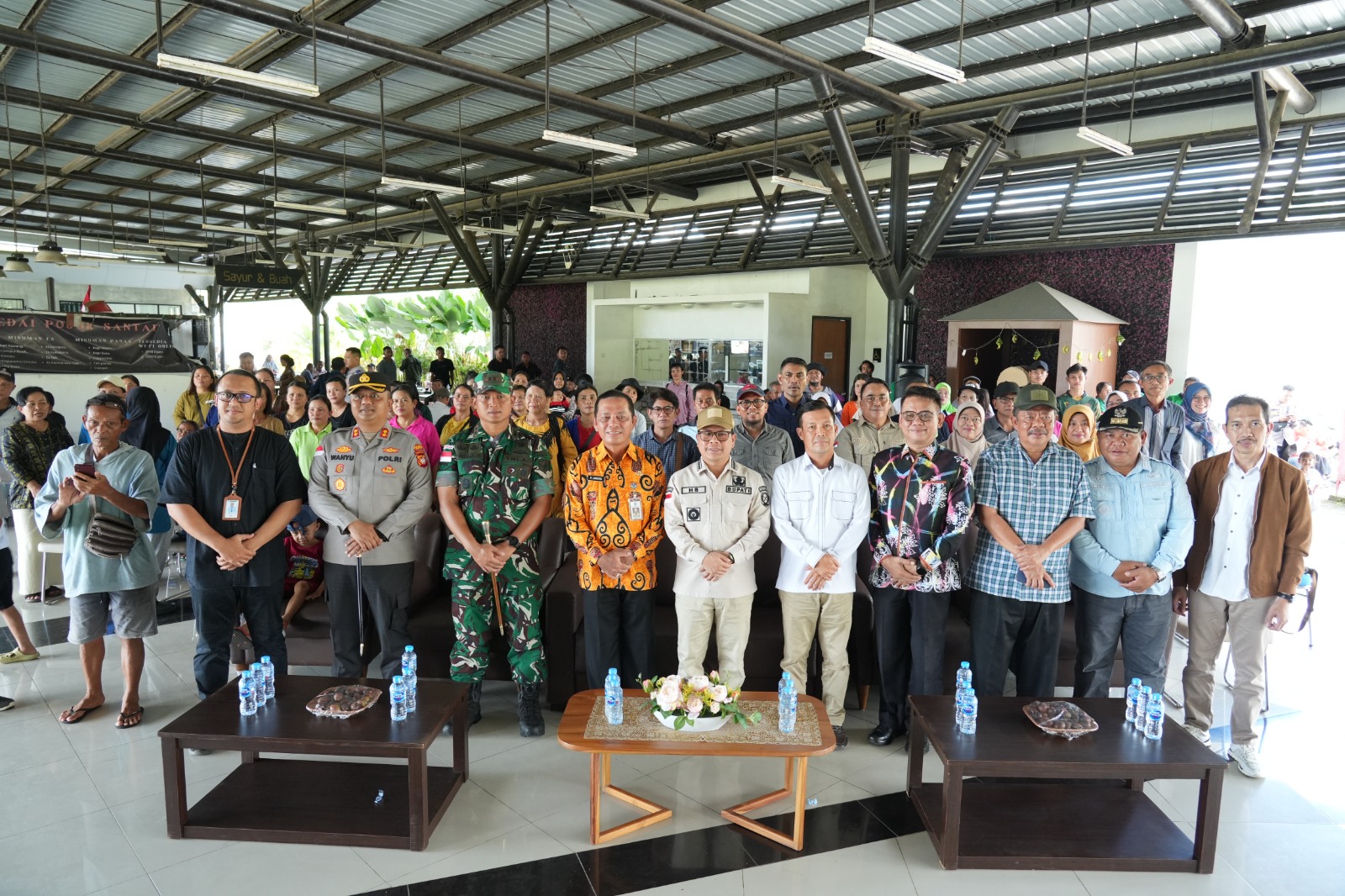 BNPP Dorong Pengendalian Inflasi di Kabupaten Sambas Lewat Pasar Murah