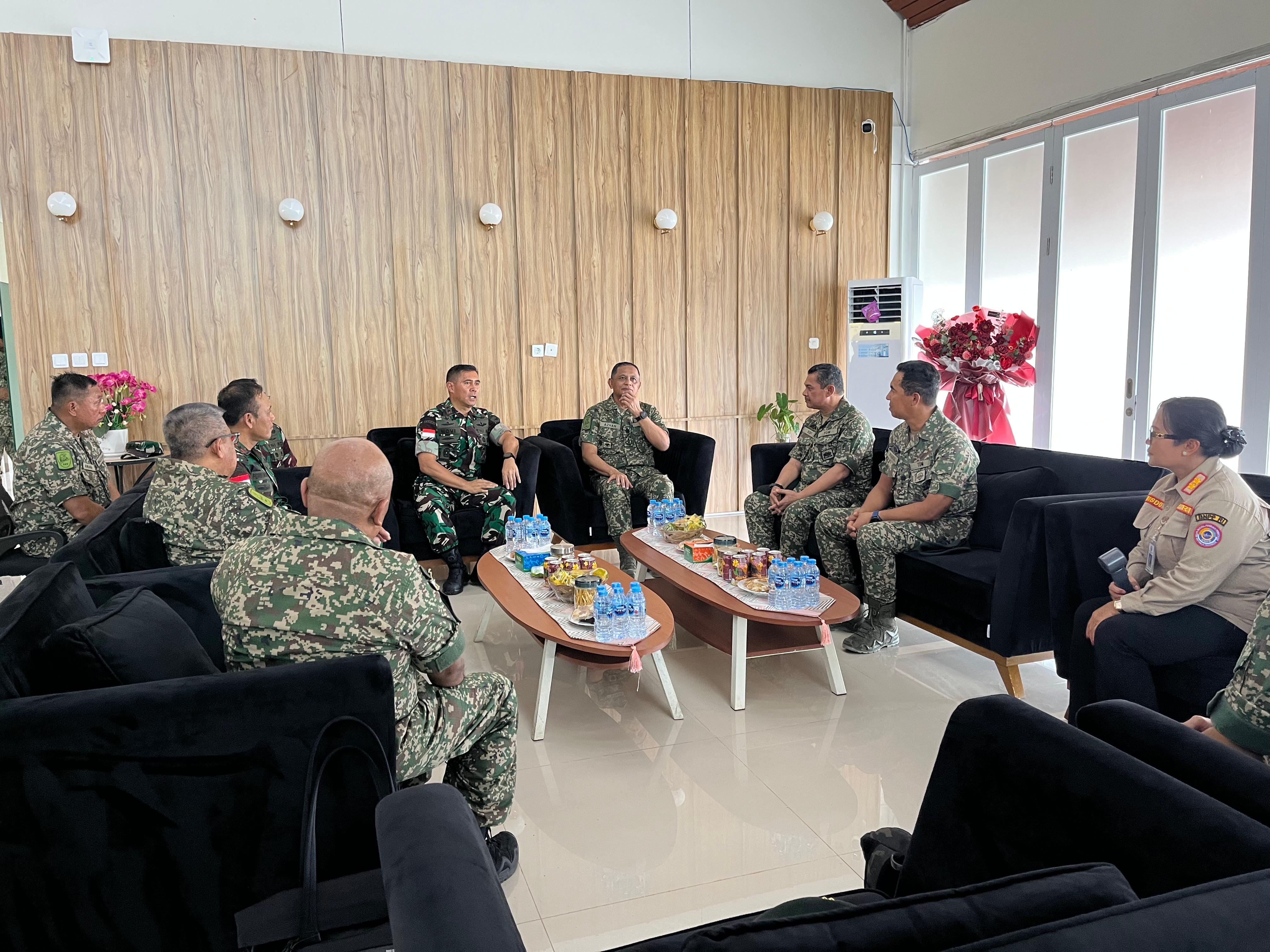 PLBN Jagoi Babang Terima Kunjungan Panglima Tentera Darat Malaysia, Perkuat Koordinasi Pengamanan Perbatasan