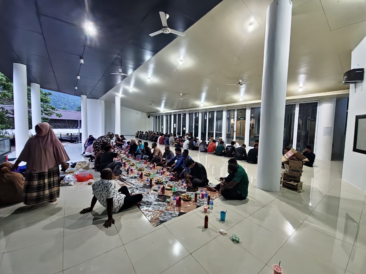 PLBN Skouw Jadi Ruang Kebersamaan Ramadan melalui Buka Puasa Bersama di Perbatasan