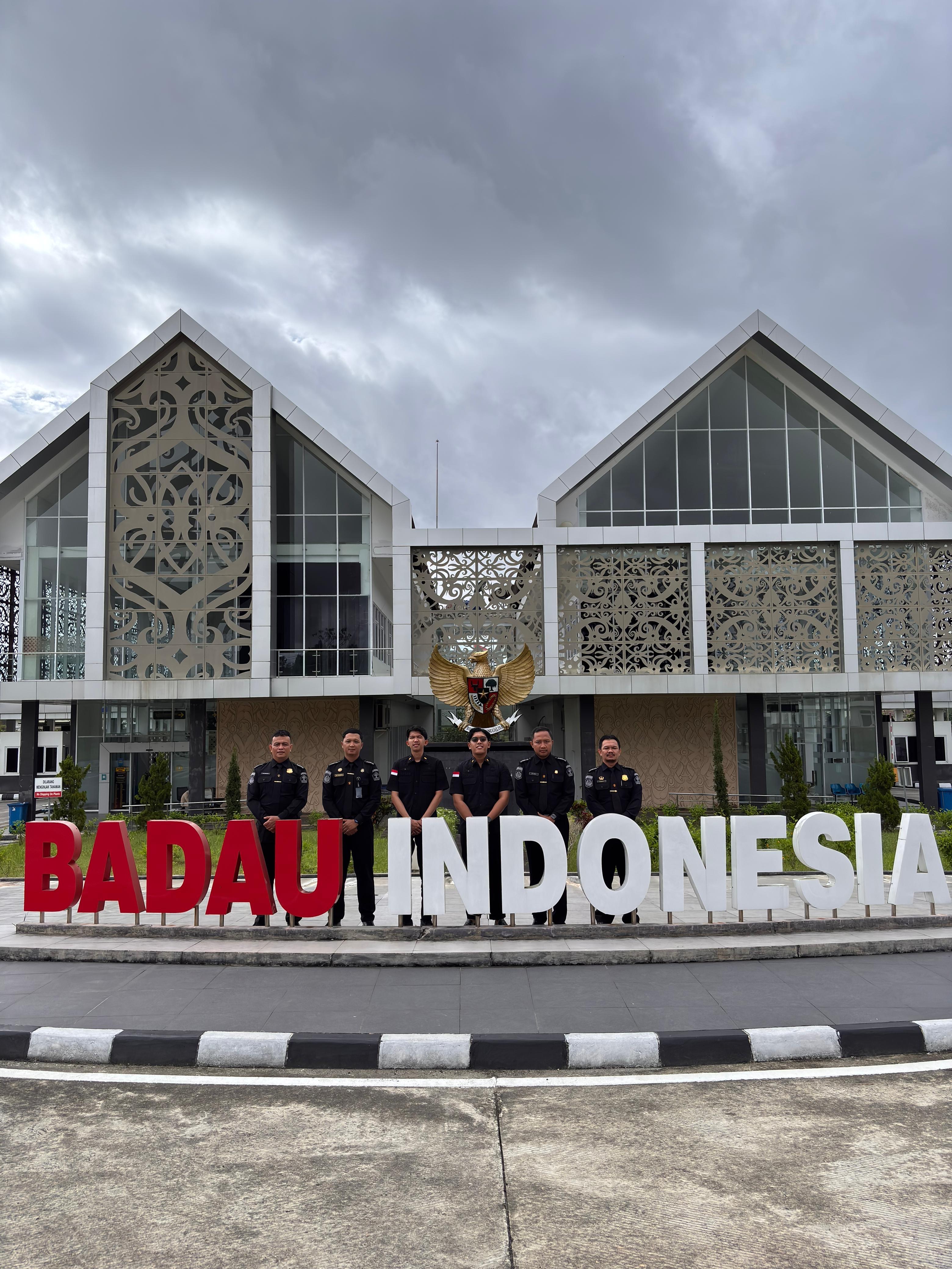 Dedikasi Tanpa Batas di Ujung Negeri, BNPP RI Pastikan Layanan PLBN Badau Tetap Prima Saat Libur Nataru