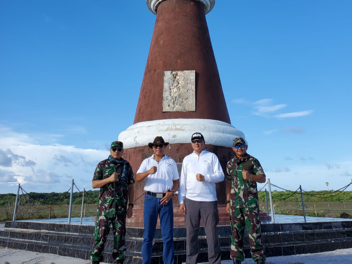 Karang Singa dan Pulau Ndana: Simbol Kesetiaan di Ujung Negeri