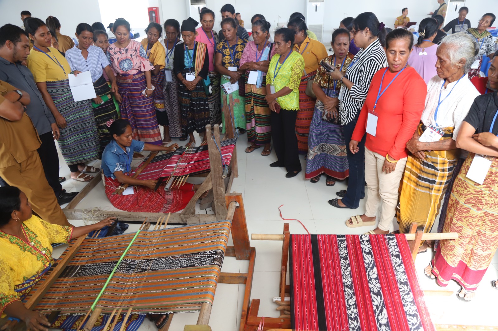 BNPP RI Tingkatkan Daya Saing Tenun Ikat Belu, Asah SDM dan UMKM Perbatasan di PLBN Motaain