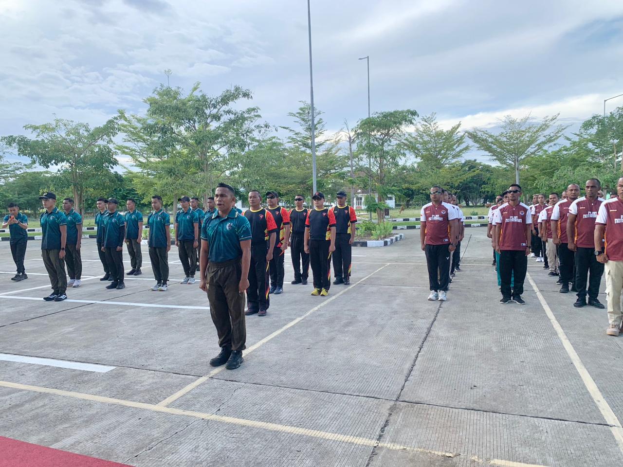 BNPP RI dan Satgas Pamtas TNI Bangun Kekompakan Antarinstansi melalui Kegiatan Olahraga Bersama di PLBN Motamasin