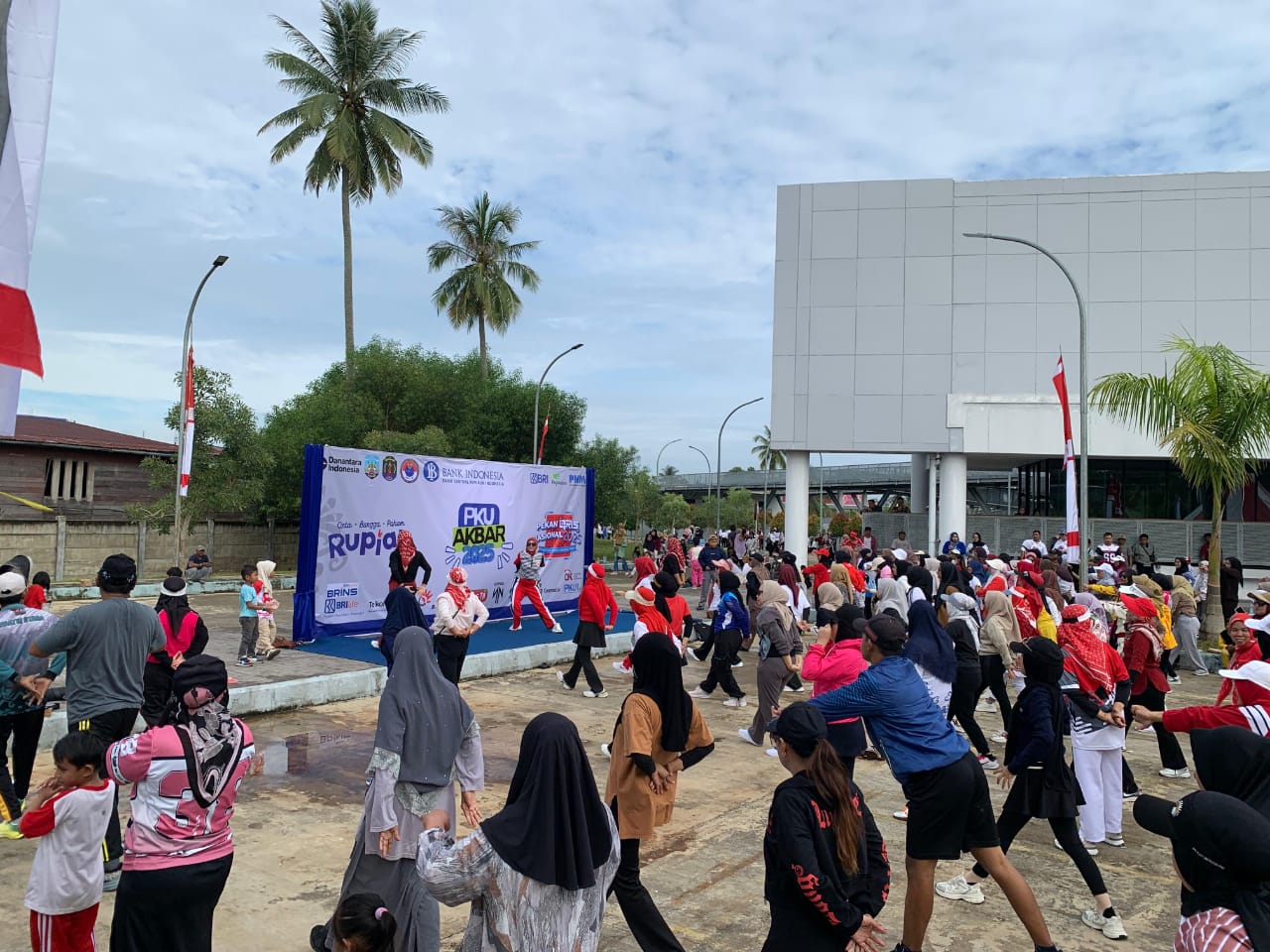 PLBN Sebatik Fasilitasi PKU Akbar PNM dan Pekan Literasi Akbar Bank Indonesia, Dukung UMKM Perbatasan Naik Kelas