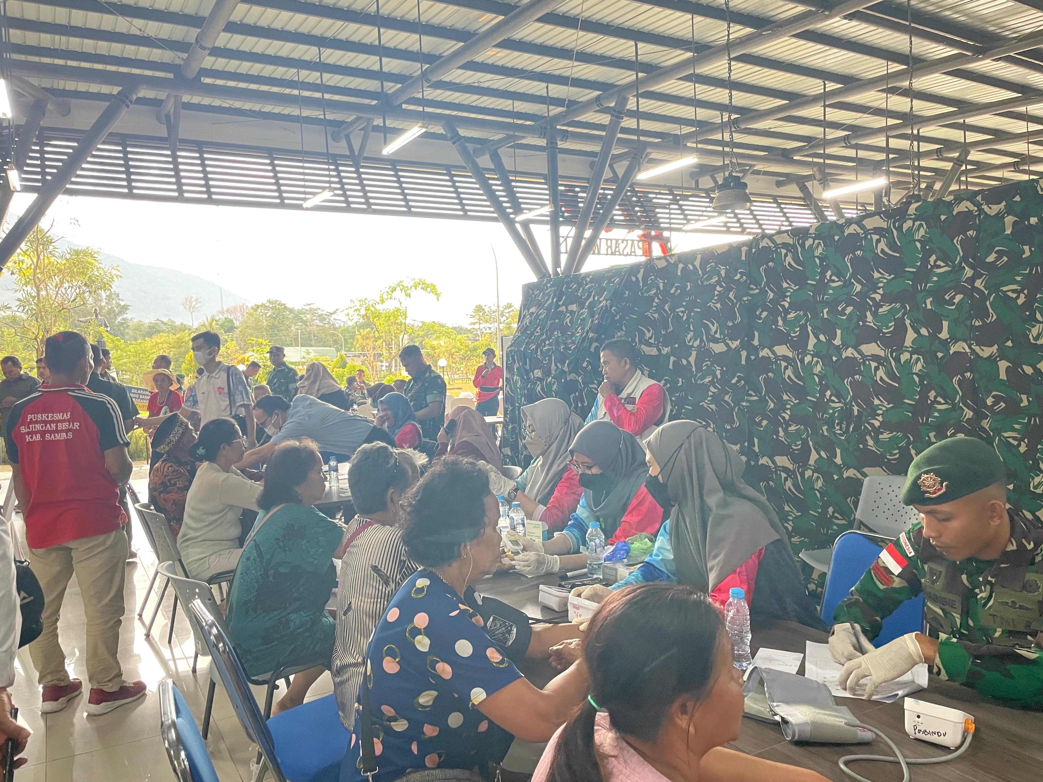 PLBN Aruk Fasilitasi Bakti Sosial TNI bagi Masyarakat Perbatasan RI–Malaysia