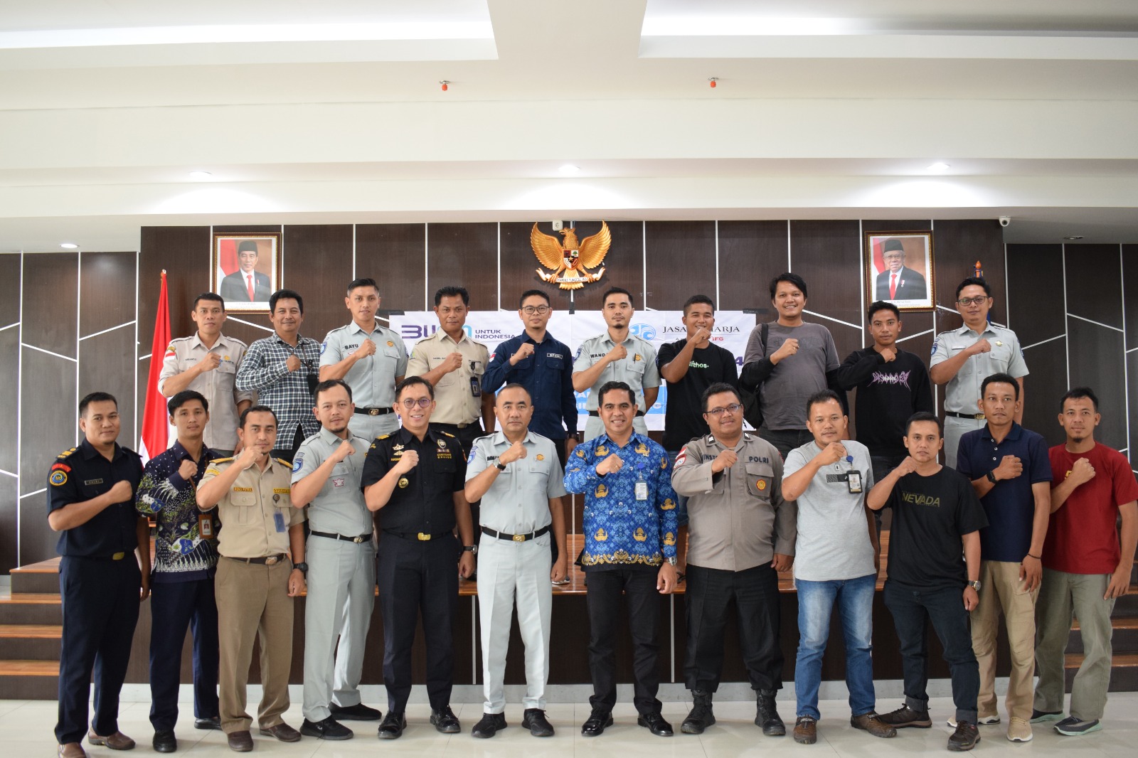 Dukung Perlindungan Pelintas, PLBN Aruk Fasilitasi Jasa Raharja Sosialisasikan Peran dan Fungsi kepada Stakeholders