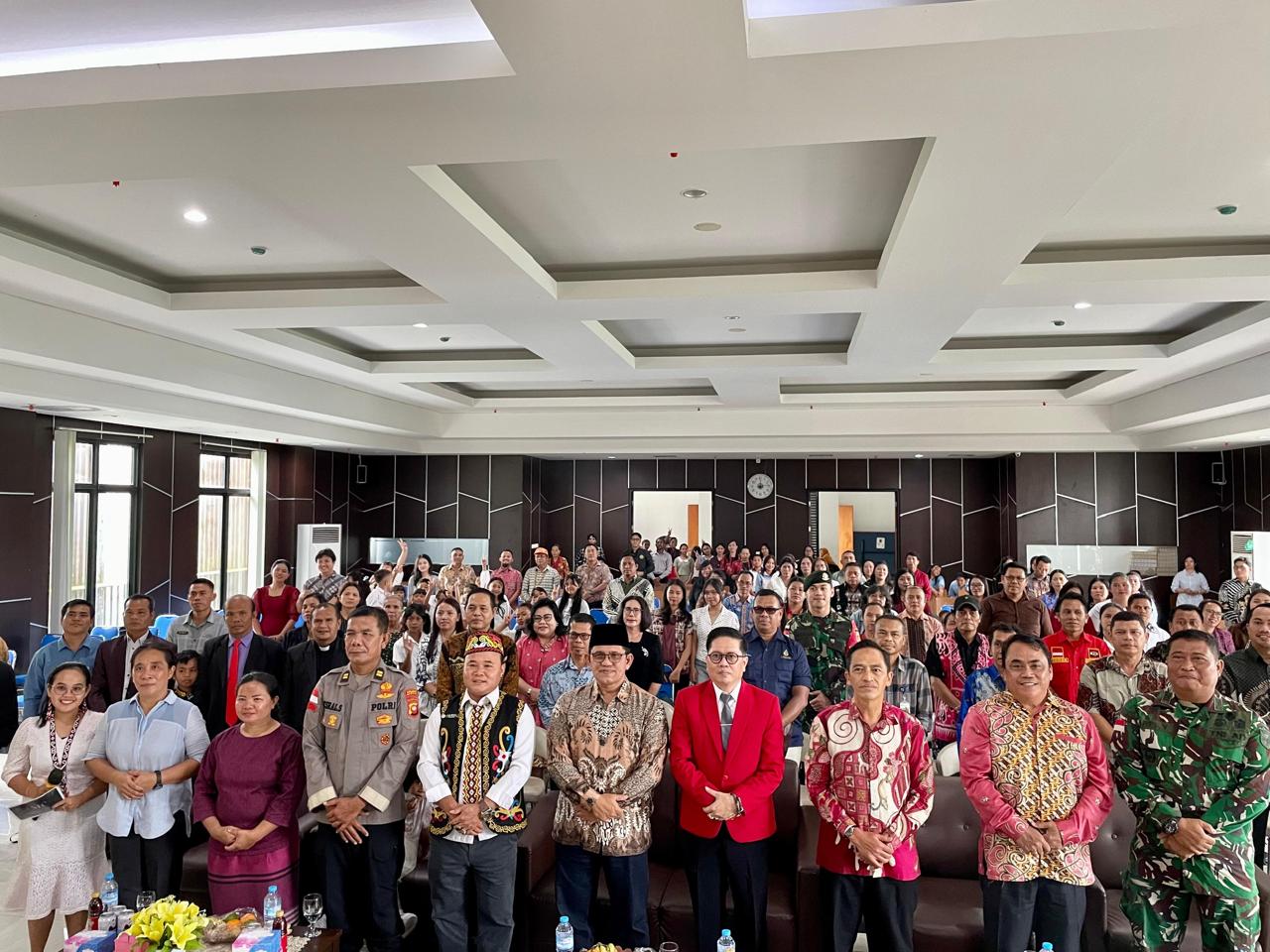 PLBN Aruk Fasilitasi Gema Natal Oikumene Sajingan Besar, Perkuat Toleransi dan Kebersamaan di Perbatasan