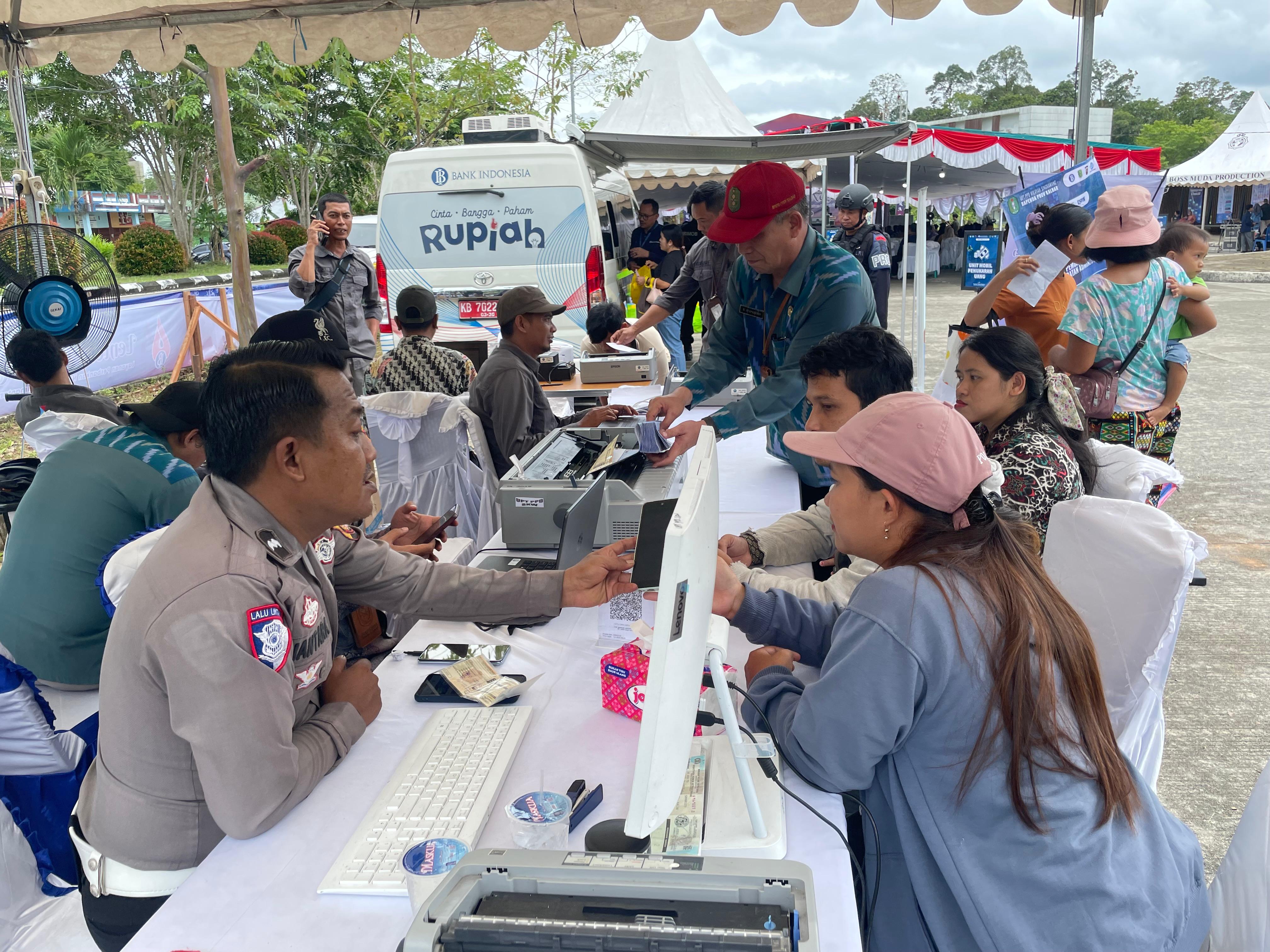 Sinergi PLBN Aruk dan Bank Indonesia Perluas Akses Layanan Perbankan bagi Warga Perbatasan Sambas