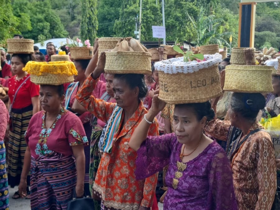 Tatama Maus, Neo Uis Neno: Saat Doa Bertemu Tanah, Merayakan Hidup di Ujung Batas Negara