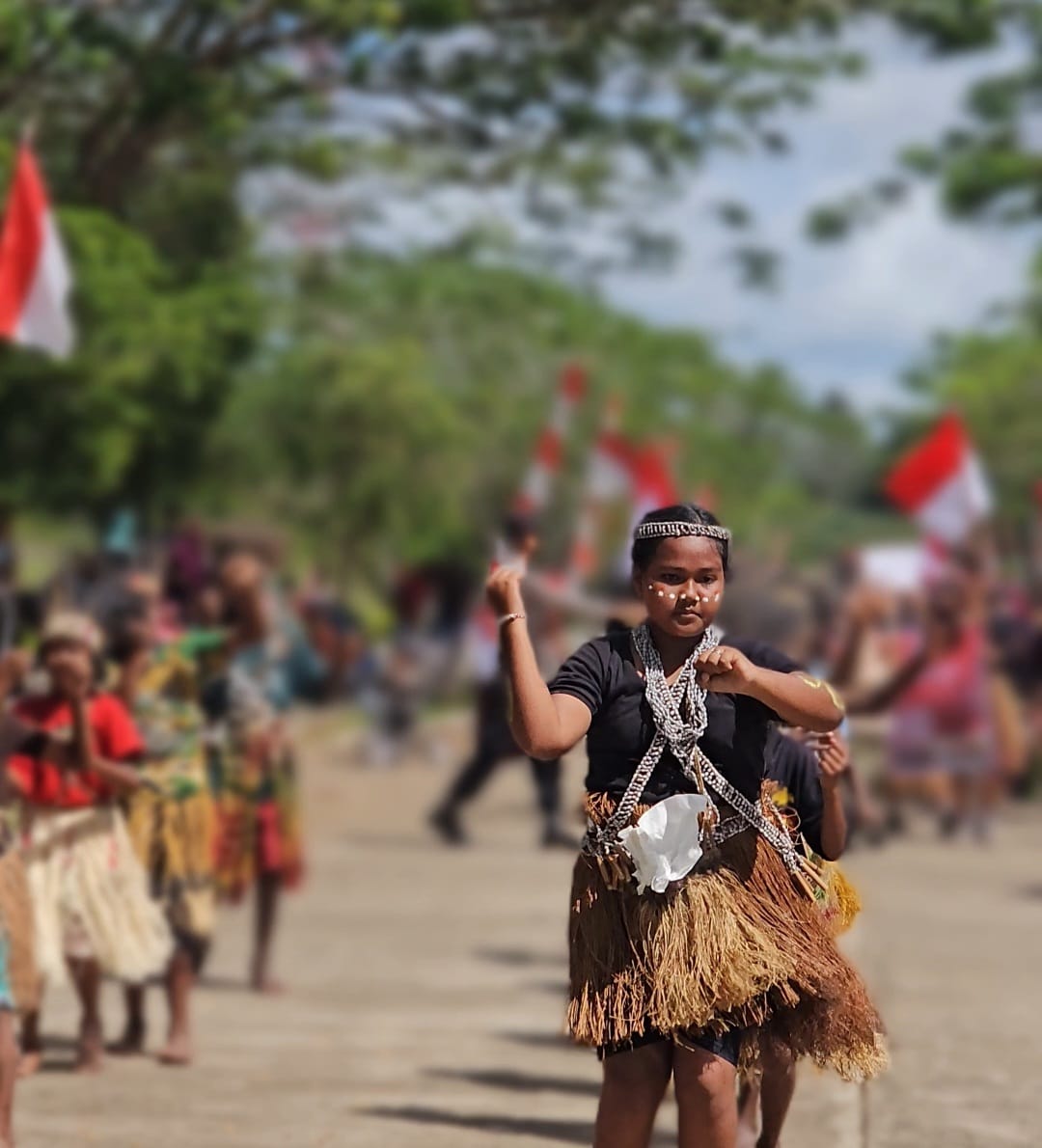 Semarak Karnaval Budaya Perdana di Perbatasan RI-PNG, PLBN Sota Jadi Titik Finis