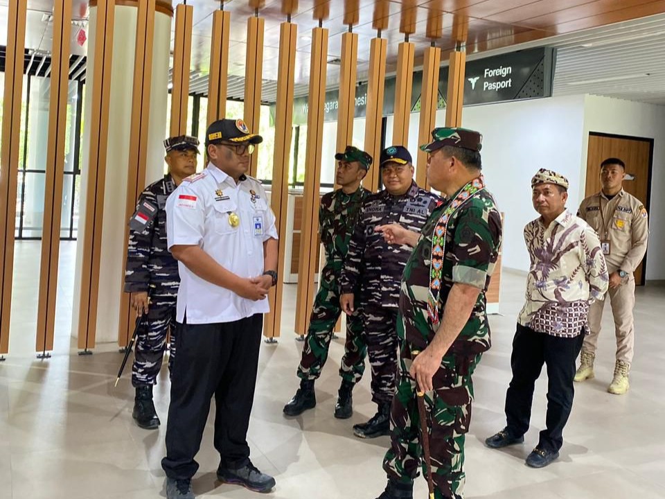 PLBN Sebatik Terima Kunjungan Pangkogabwilhan II, Perkuat Sinergi Pengamanan di Perbatasan Indonesia-Malaysia