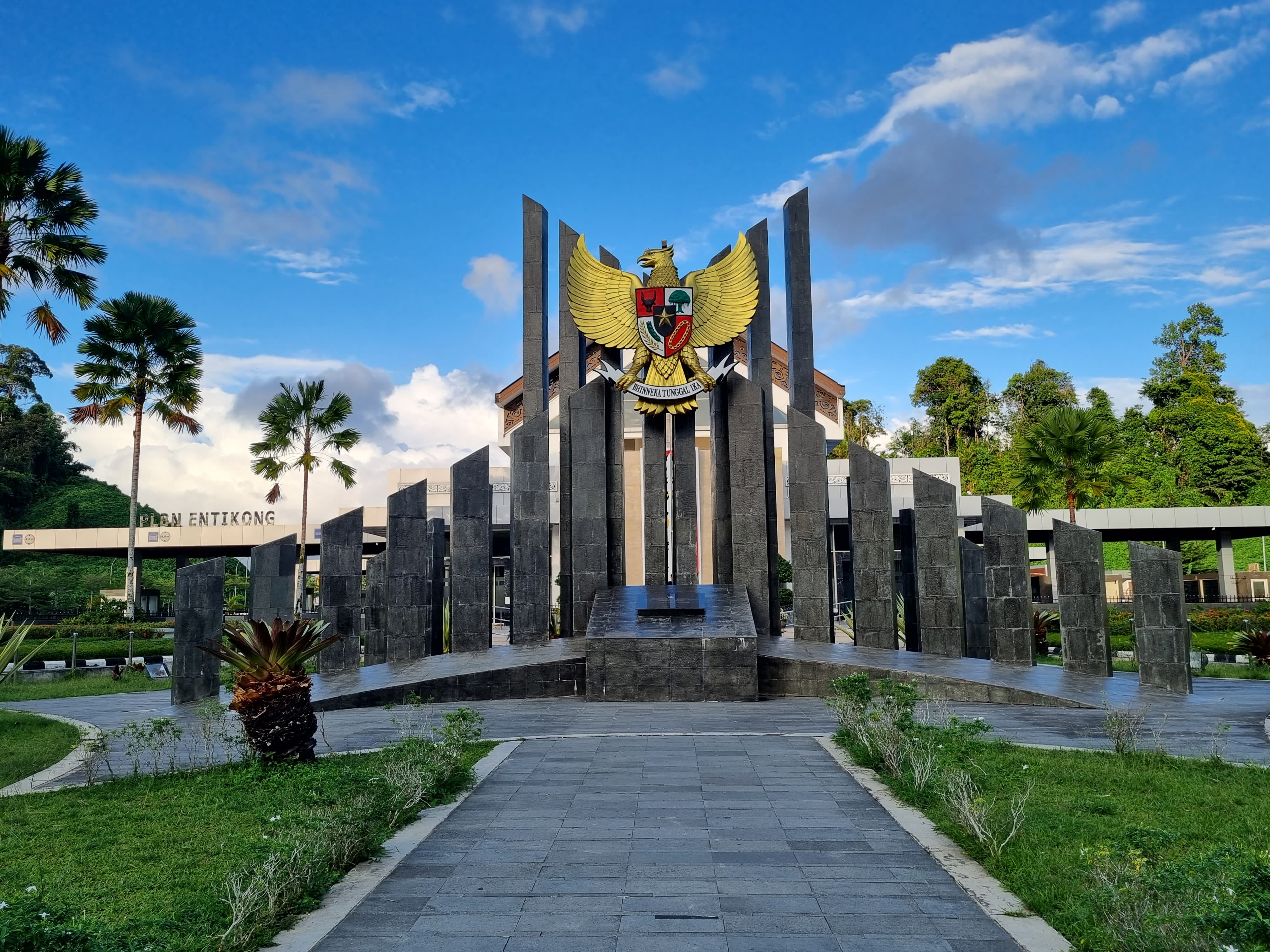 3 Perlintasan Darat Jadi Favorit Baru Lawatan Wisman, Pintu Perbatasan Negara Catat 158 Ribu Kunjungan pada Mei 2024