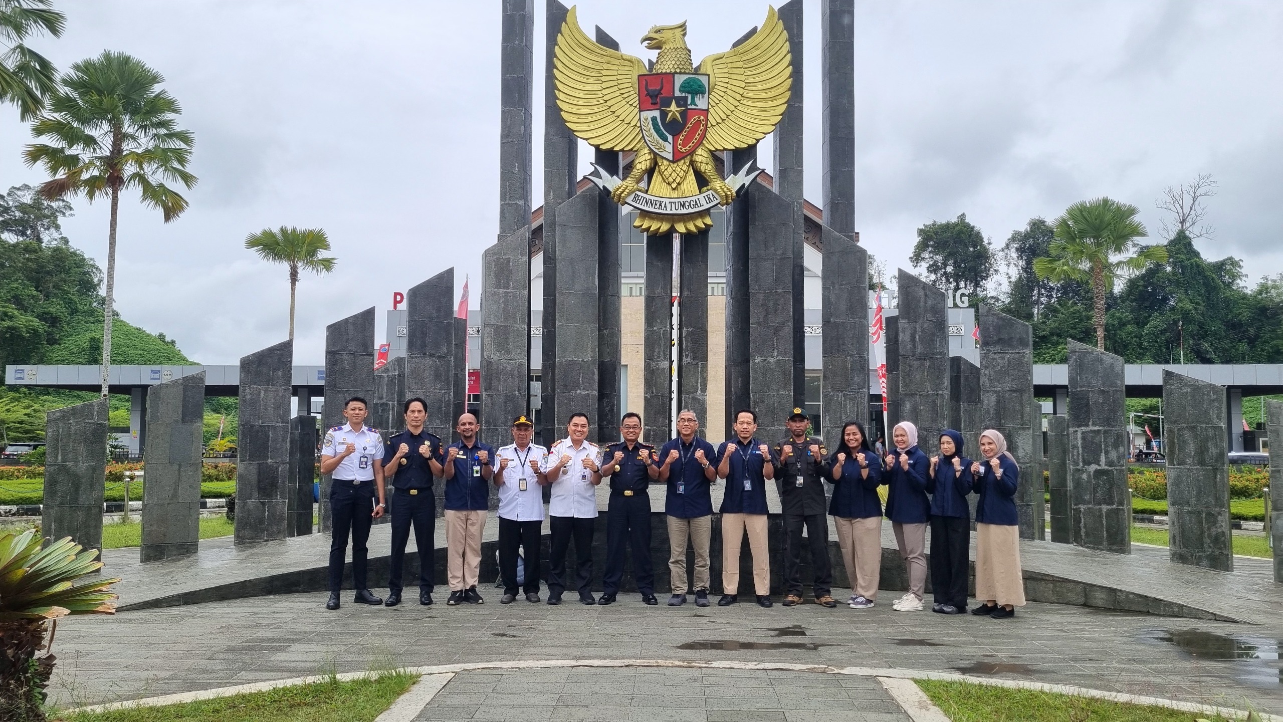 PLBN Entikong, Kemendag dan CIQ Diskusi Tata Regulasi Perdagangan di Kawasan Perbatasan